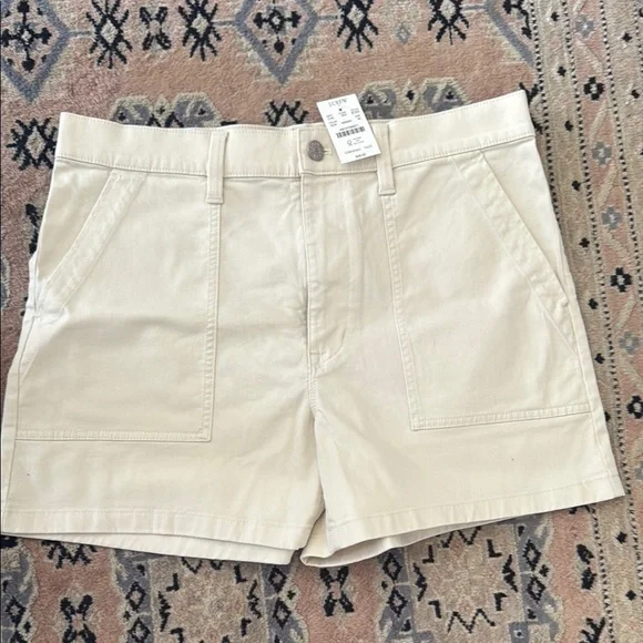 J. Crew Factory Cream High Waist Shorts 30 NWT - Picture 1 of 4